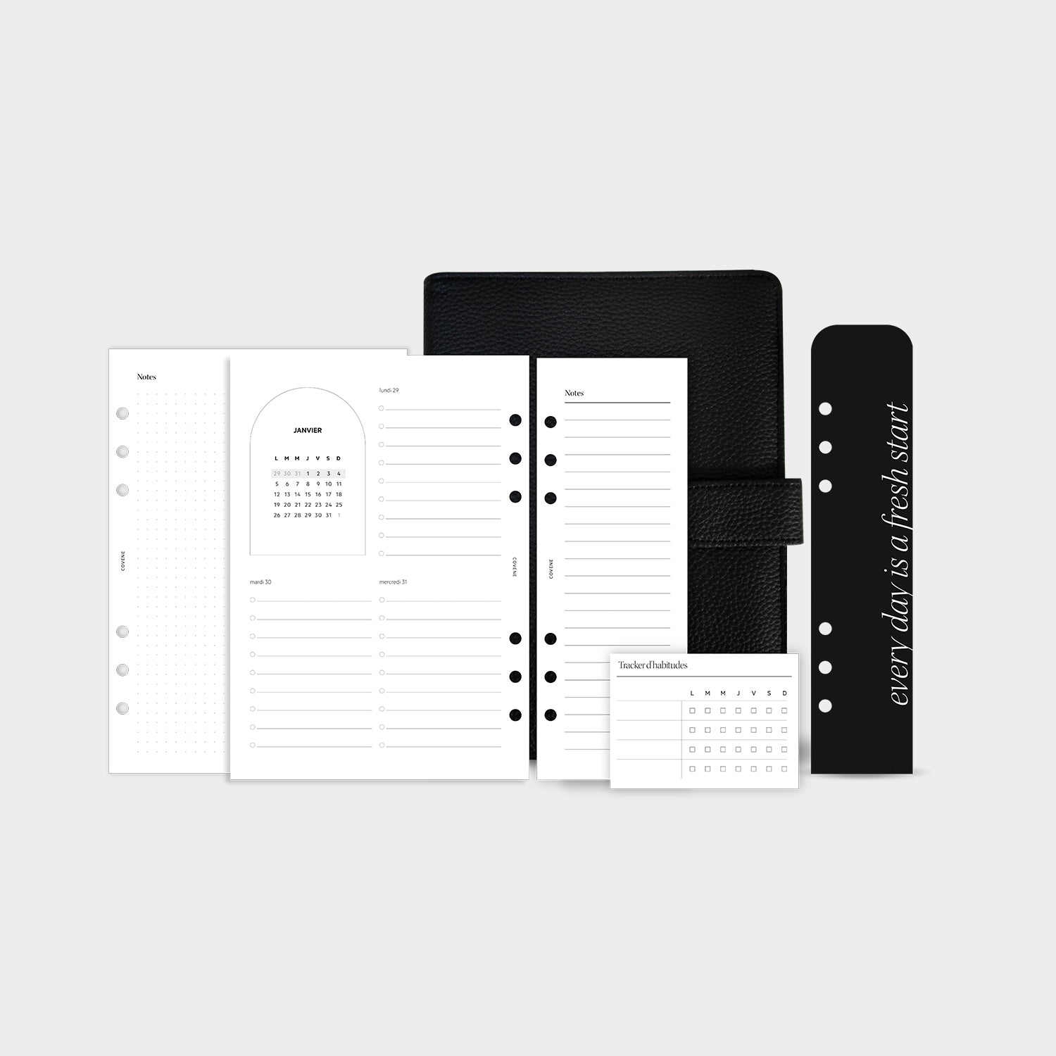 Détails du pack agenda personnalisable, couverture en faux cuir, agenda semainier 2026, pages notes, demi pages notes, marque page, cartes tracker d'habitudes